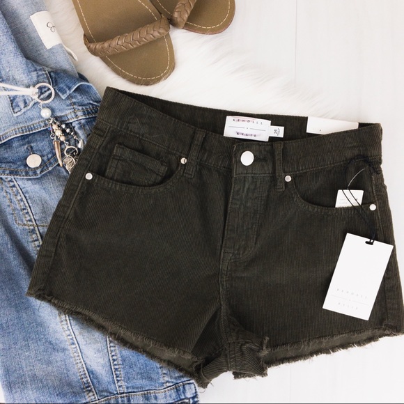 Kendall & Kylie Pants - Kendall & Kylie • Corduroy Cut-offs